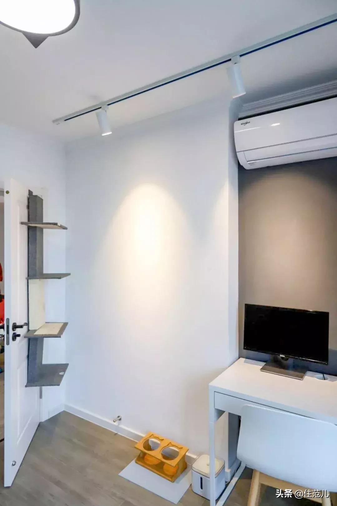 50㎡小户型，烘焙爱好、钢琴、书柜都放得下，住得比大户型还舒服