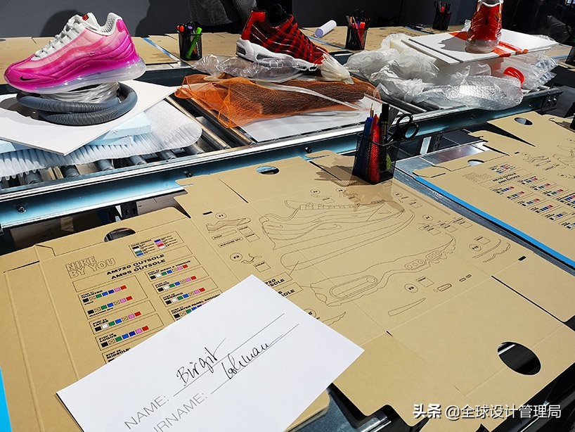 耐克设计师设计的100元跑鞋,nike经典款式介绍airmax系列