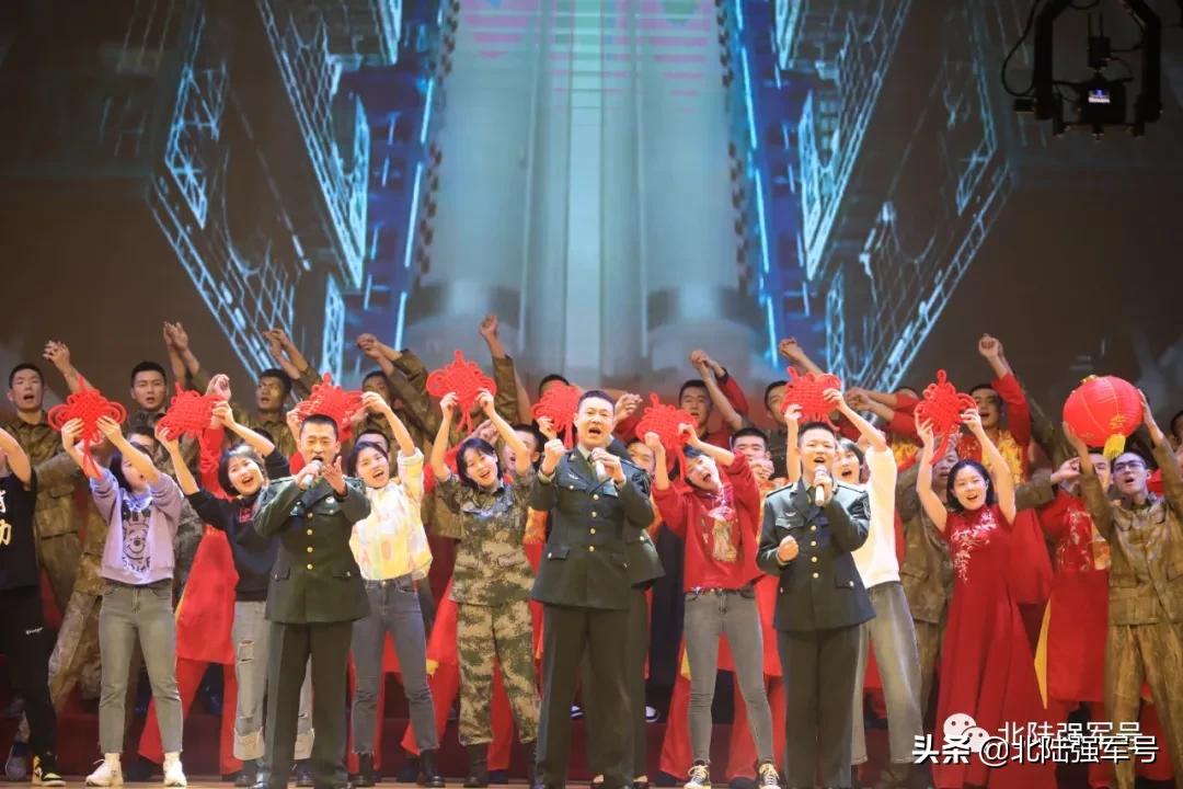 军营春晚嗨翻全场,军营春晚众星闪耀你喜欢哪一款