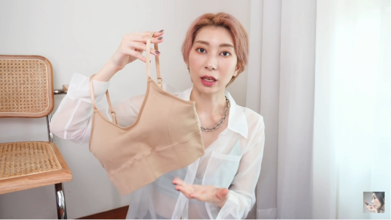 内衣推荐显大防下垂,怎样选好穿不滑肩的内衣