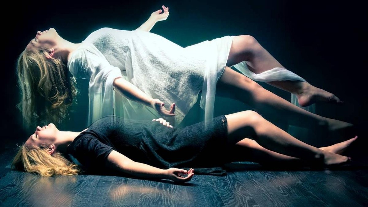 法医不动尸体也能猜测死因,法医检查尸体突然动了