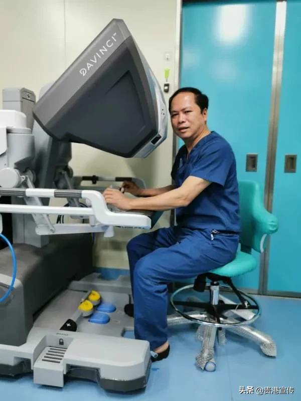 *产党共**员覃斌：悬壶济世医者仁心