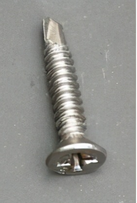 屋顶搭铝合金瓦的十大禁忌,铝合金屋面瓦安装步骤