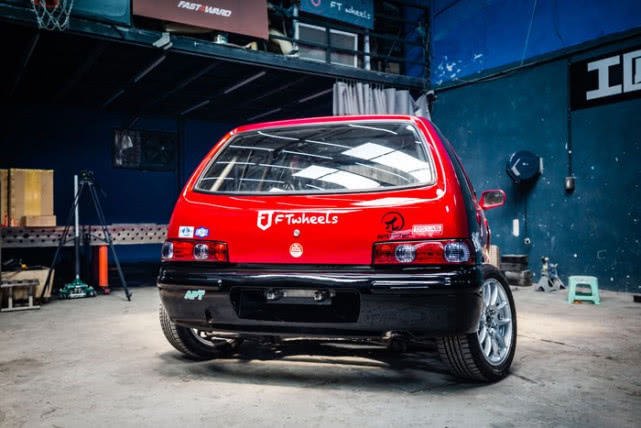 爆改夏利黑武士,夏利改装最新消息