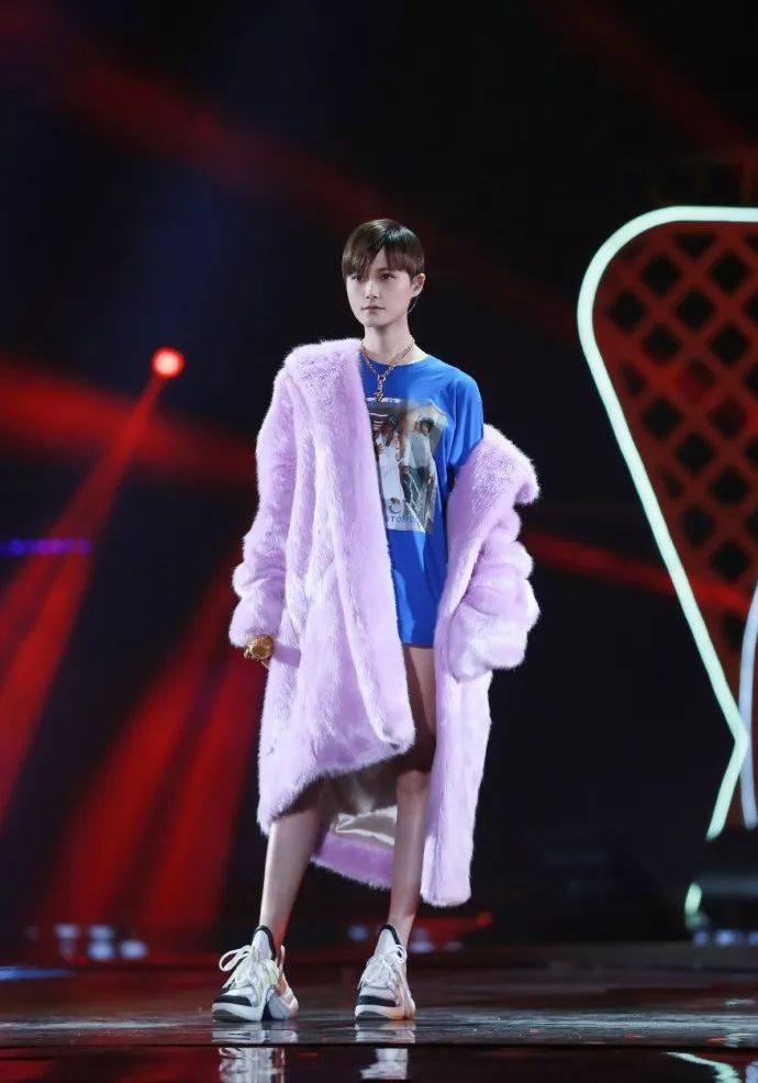 为什么老爹鞋特别重,为什么老爹鞋的跟都这么高