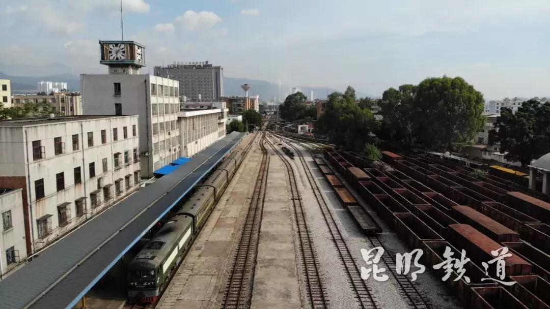 滇越米轨铁路全景图,百年滇越山谷铁路