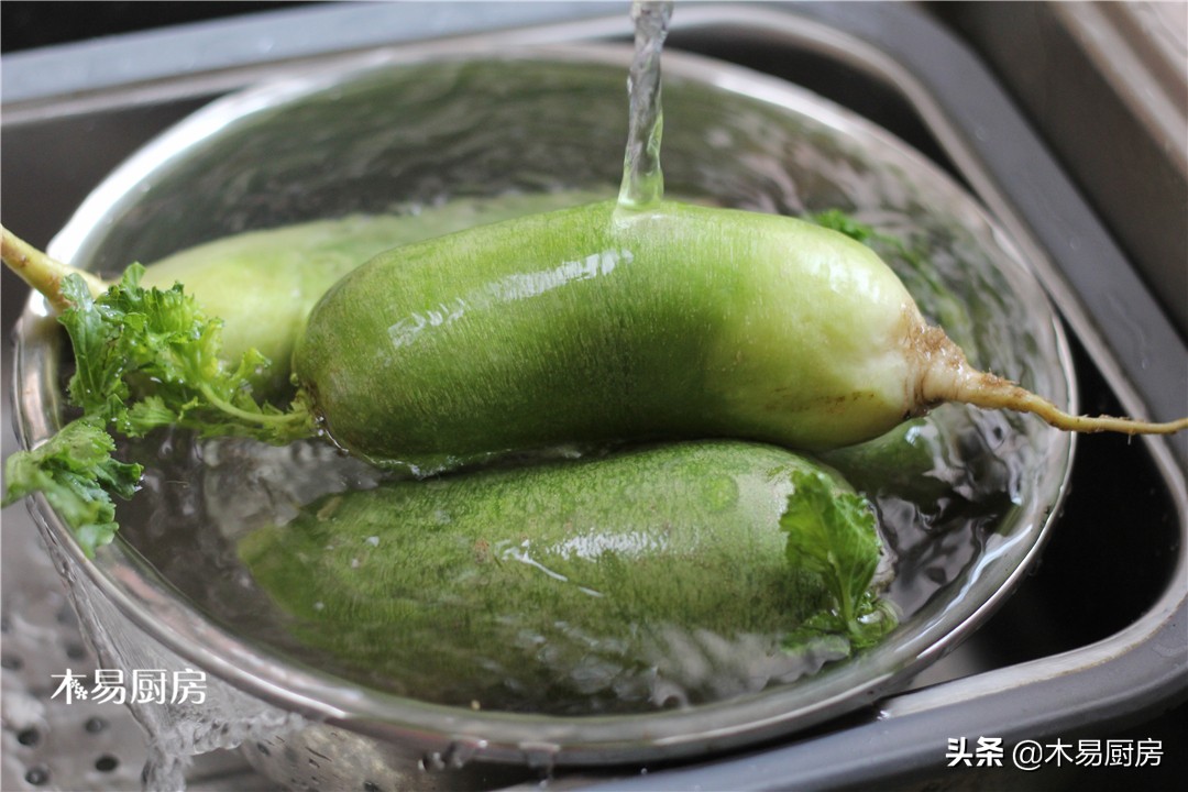 冬吃萝卜夏吃姜萝卜的神仙吃法,腌萝卜咸菜又脆又好吃的做法