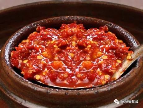 豆瓣酱的家常做法怎么样才红亮,如何制作豆瓣酱颜色红亮味俱全