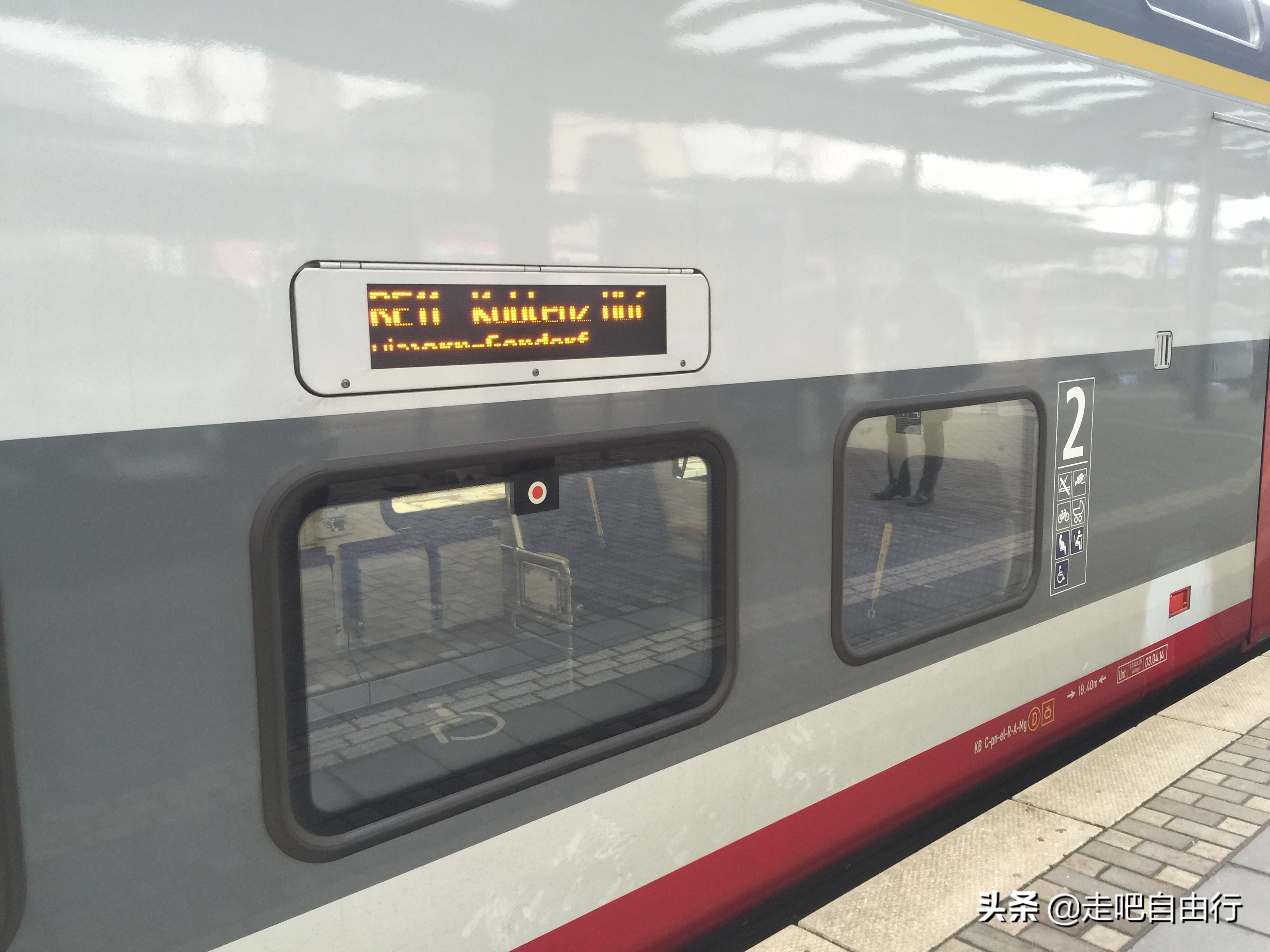 三小时环游世界,雨后漫步卢森堡的袖珍王国