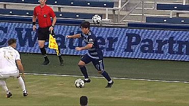 足球防守动作,足球手球防守动作