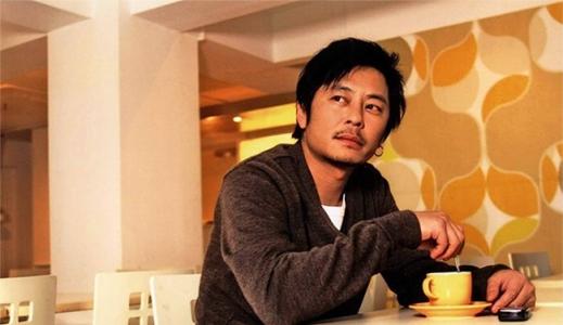 王杰的歌最好听的十首粤语歌,八十年代最经典的十首粤语歌