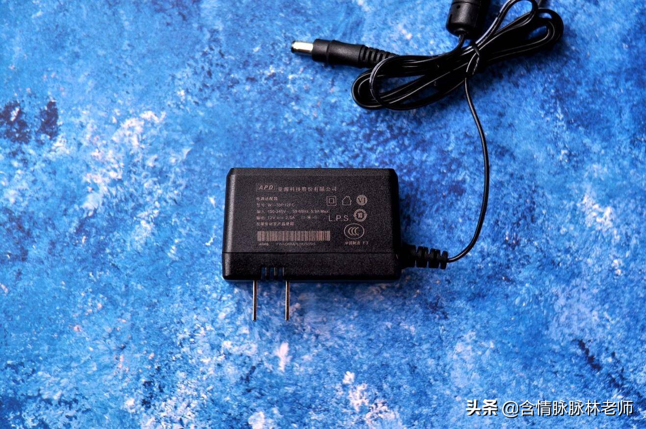 华硕路由器rt-ac86u测评,华硕路由器rt-ax82u玩和平精英