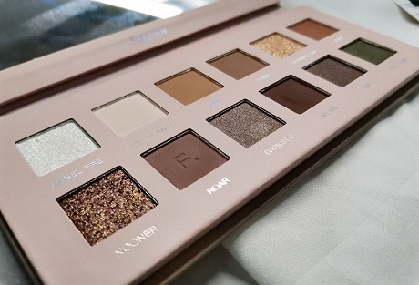 橘朵沙漠玫瑰眼影大地色眼妆教程,怎样用3ce大地色眼影盘画眼妆