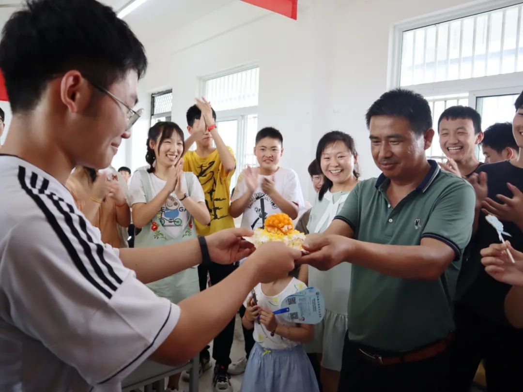 七月的晚霞好美,夏天六月的晚霞