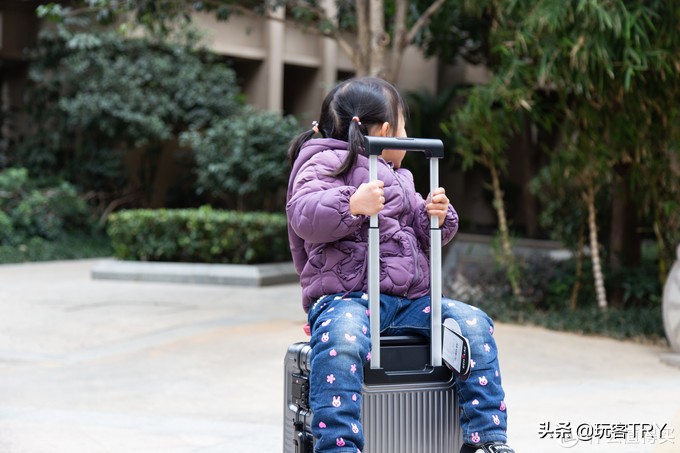 镁铝合金行李箱拉杆箱,拉杆行李箱哪款比较好用