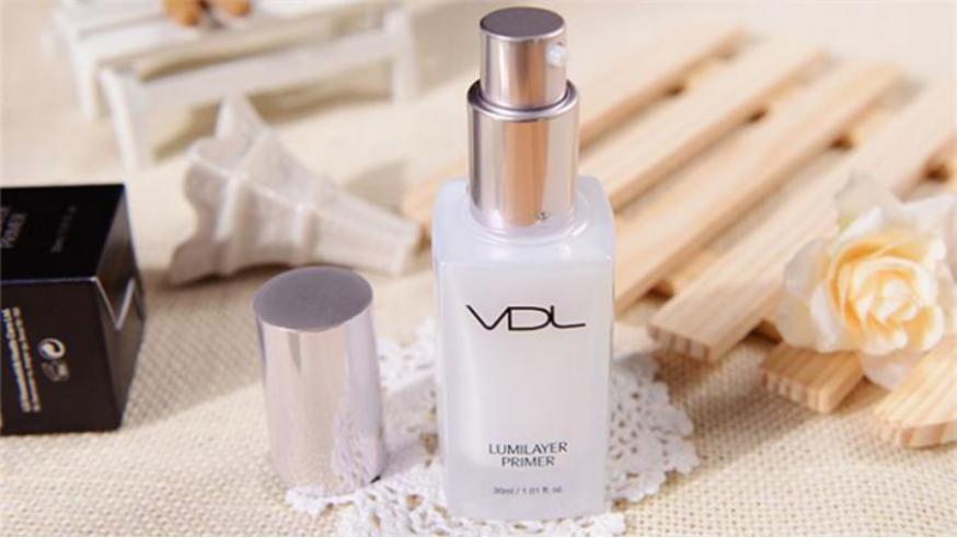 怎么选贴合肤色的粉底液,女孩子一定要告别千篇一律