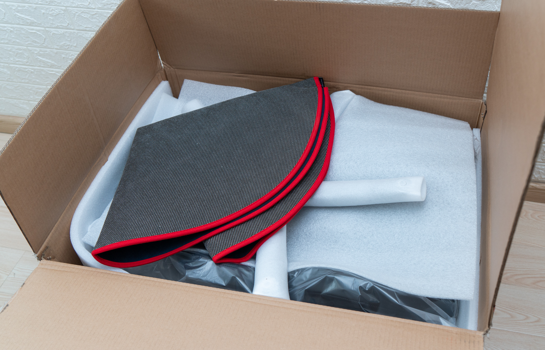 傲风电竞椅适合多高人坐,傲风电竞椅带脚托实际体验