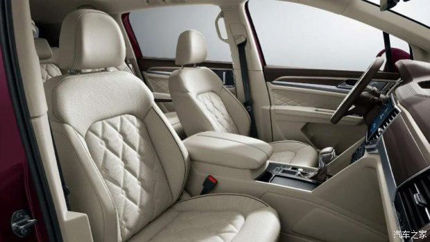 下雨车内进水该怎么处理,车内进水不可怕