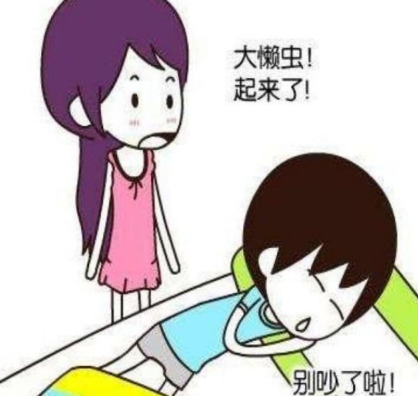 时间到了需要叫醒宝宝喝奶,时间到了把宝宝叫醒他不吃奶