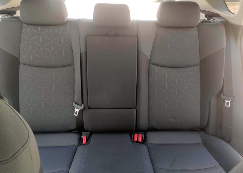 2.5双擎荣放试驾,丰田2.5双擎混动荣放