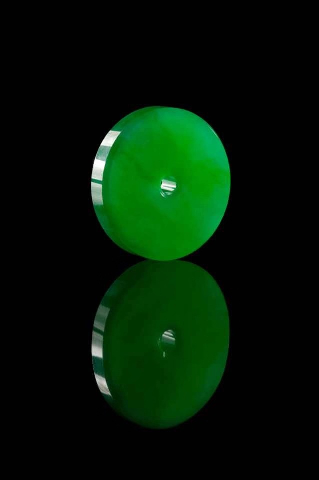 易悦人物访谈|MissE珠宝研究室创始人郑雅忆:珠宝传递者