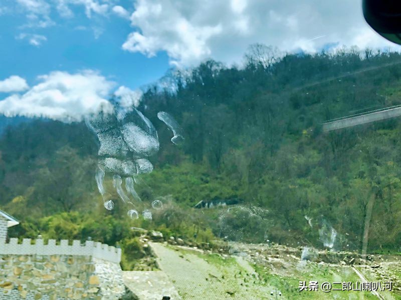 去喇叭河景区,去喇叭河玩住哪里