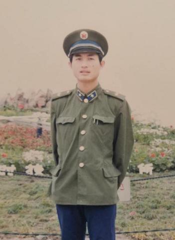 父亲找到失联40年的老战友,找到失联38年的战友