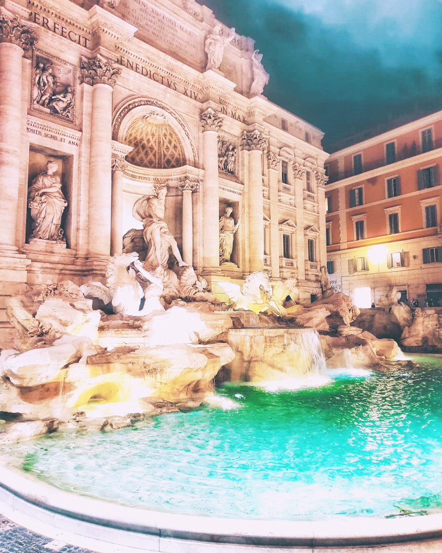 意大利特莱维喷泉和许愿池,罗马特莱维喷泉许愿池