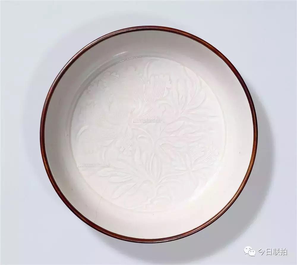 19年保利厦门秋拍瓷器 (保利厦门2021秋拍瓷器成交价)