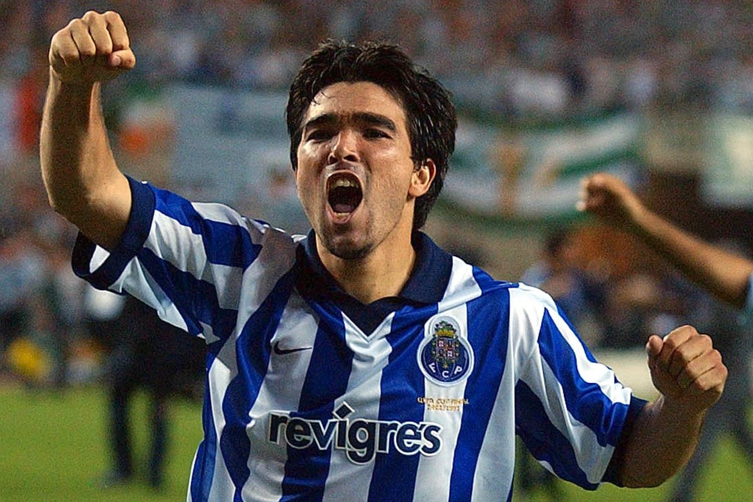 跟梅西c罗做过队友的英超球员,与梅西c罗做过队友的球员