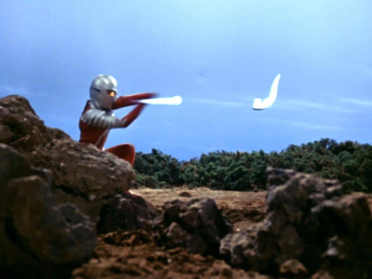 模玩机设:以弹之名守望地球地球的赤红巨人SHF赛文