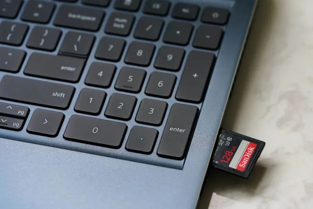 摄影师的笔记本电脑配置,性价比最高的摄影师笔记本