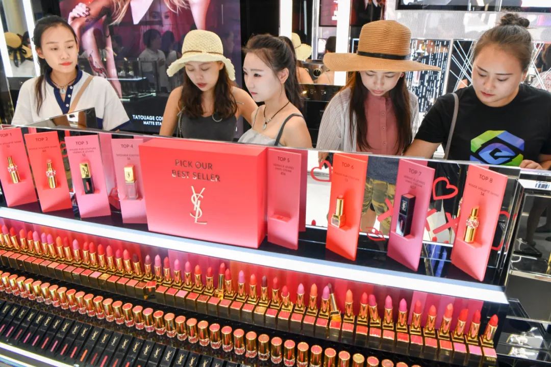 机场里的免税店能买什么,海南机场免税店和免税城哪个便宜