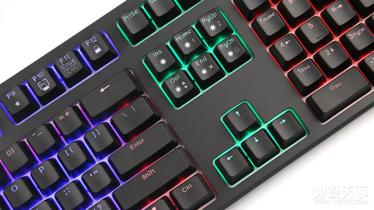 炫彩键盘和rgb键盘 (cherry键盘和静电容键盘哪个好)
