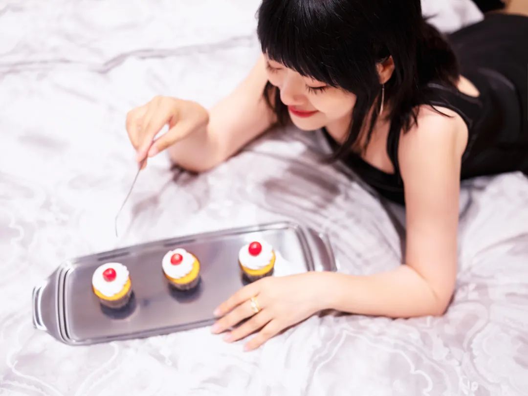 家要有人住才有灵气,家应该有两个繁华都市的栖身之所