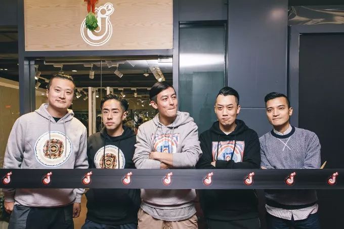 长沙有哪些明星开的店,长沙有哪些明星开的店铺