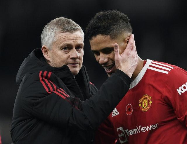 索子哥高光时刻,c罗绝境救主梅西圆月弯刀破门