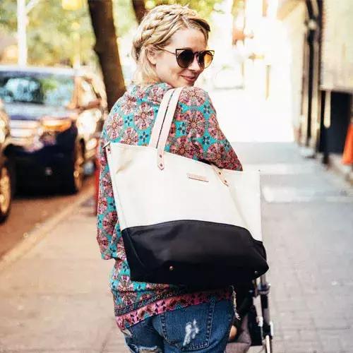 妈咪包好看,简约版妈咪包