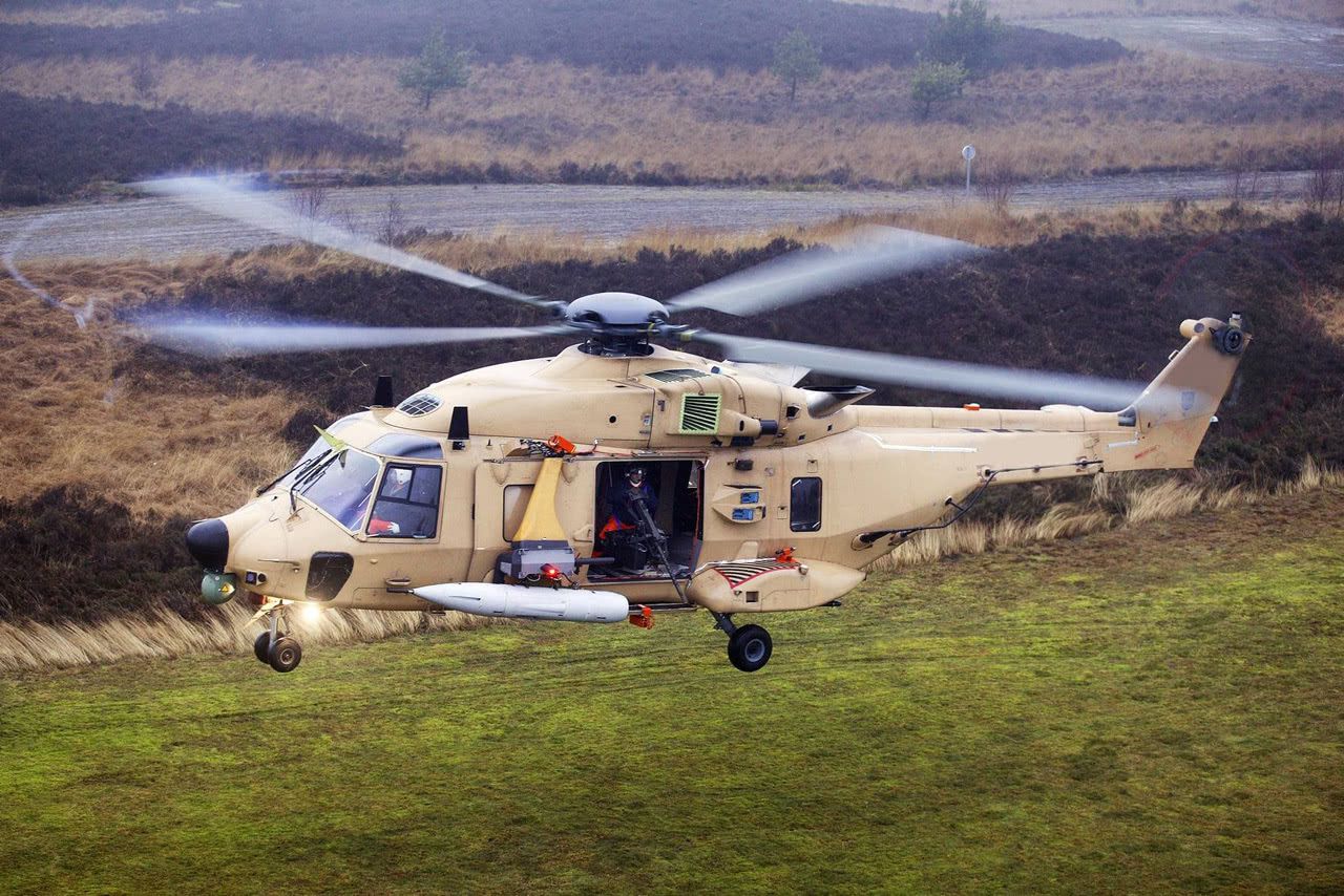 飞机为什么要在万米高空中飞行,为什么飞机必须在万米高空上飞行