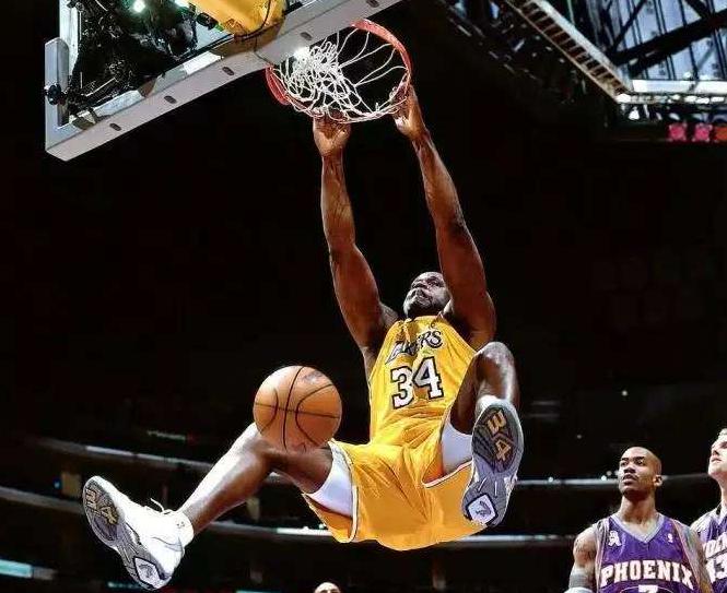 为什么这么多人炒aj球鞋,最近几年的aj球鞋