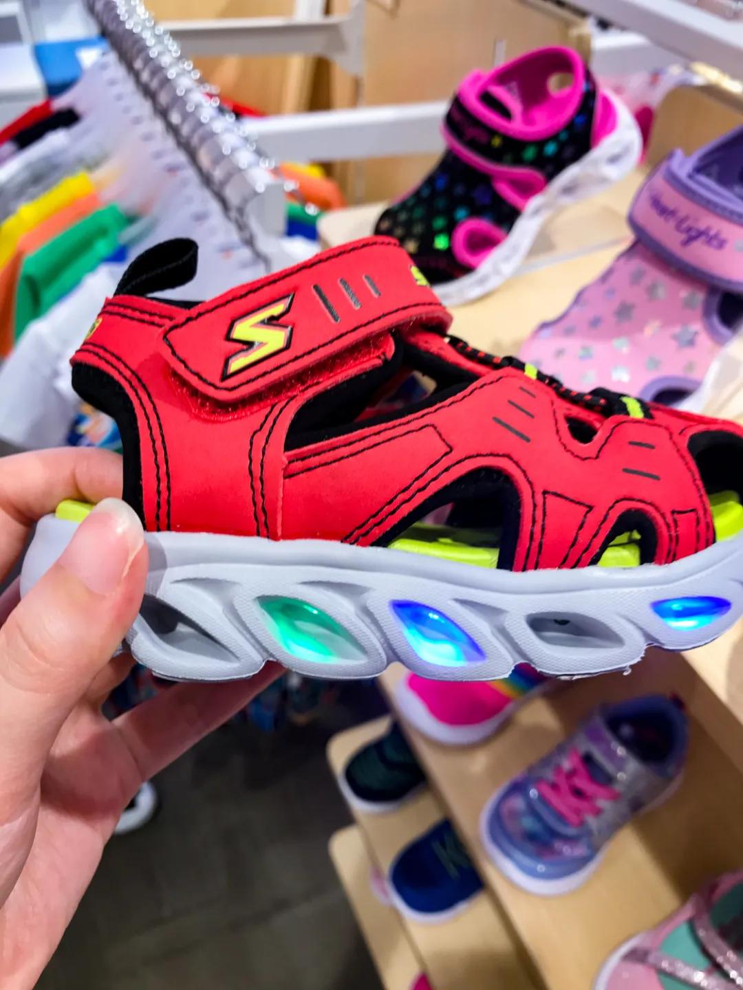 关爱孩子从鞋子开始,关爱宝宝从脚开始