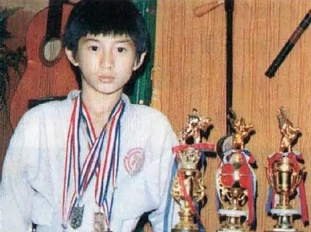 吴奇隆四爷上位精彩片段,成熟男神吴奇隆揭秘他的成长之路