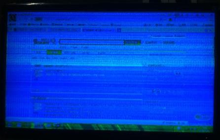 win10屏幕有横竖条波纹,win10开机后屏幕有条纹