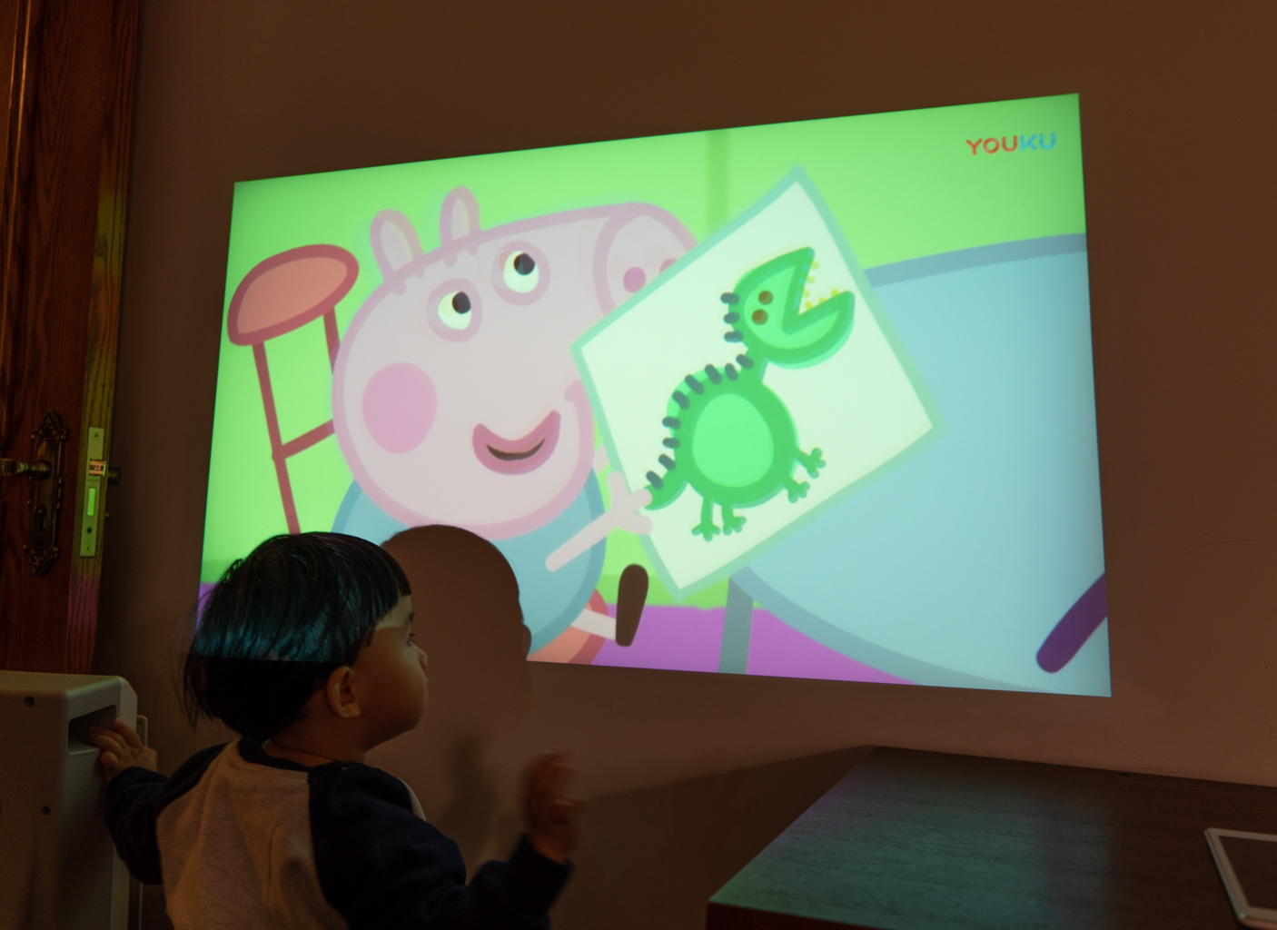 宏碁c200投影,宏碁t212投影仪