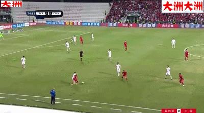 痛打“落水狗”，越南对中国足球“指指点点”，国足要争气了