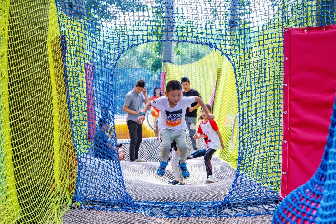 【FENG娱】来南宫五洲植物乐园体验火遍全网树上网绳乐园解压全靠它！