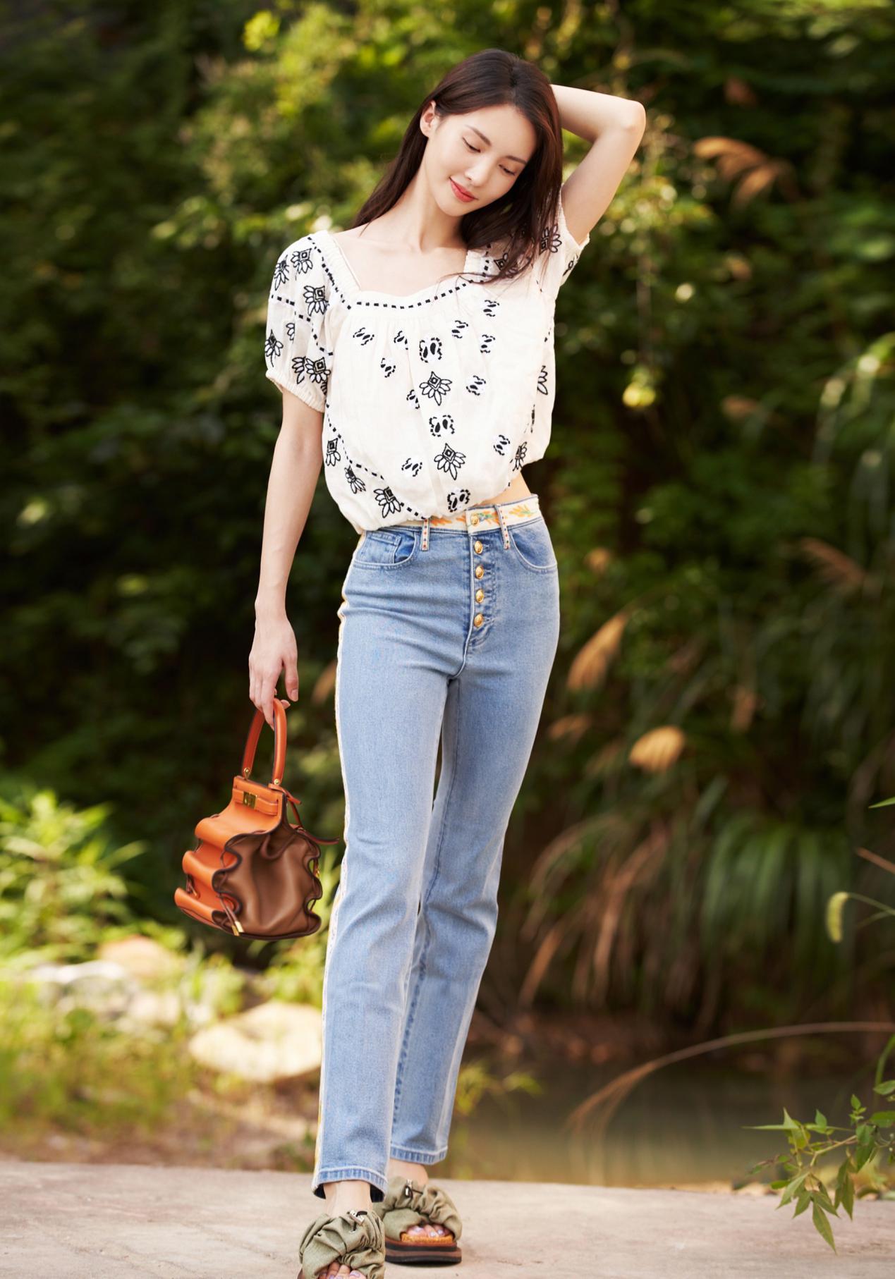 中年什么包包好看又百搭,三十多岁适合哪款百搭包包