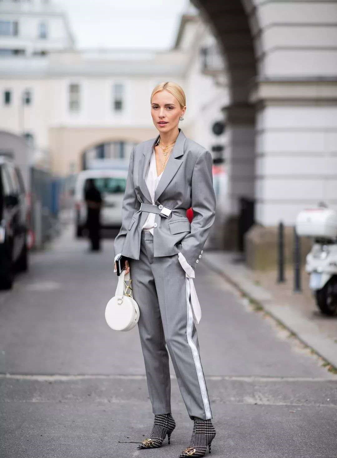 春季遮肉阔腿靴,冬季显瘦穿搭长筒靴