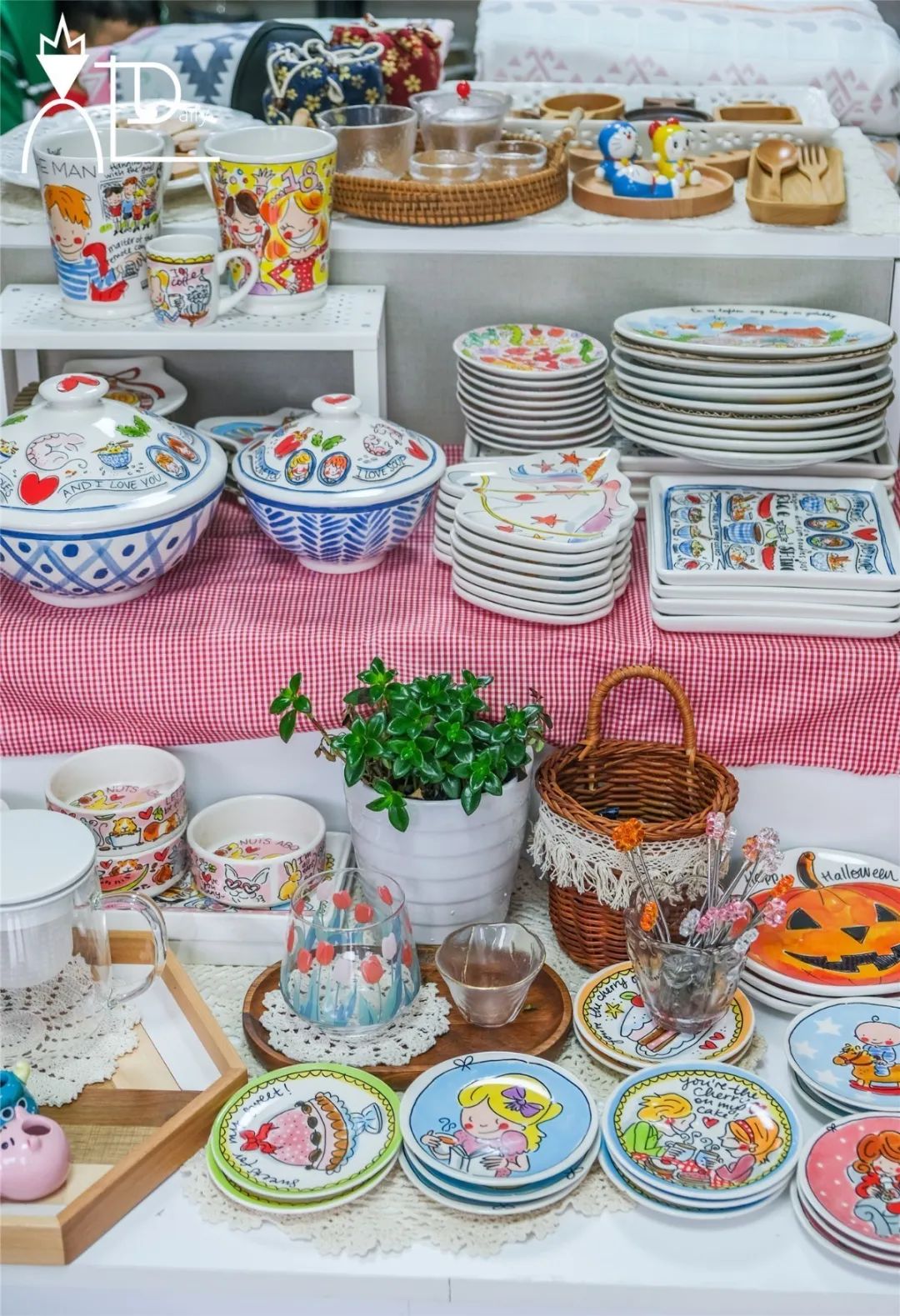 青岛陶瓷餐具哪里卖,青岛瓷器餐具店