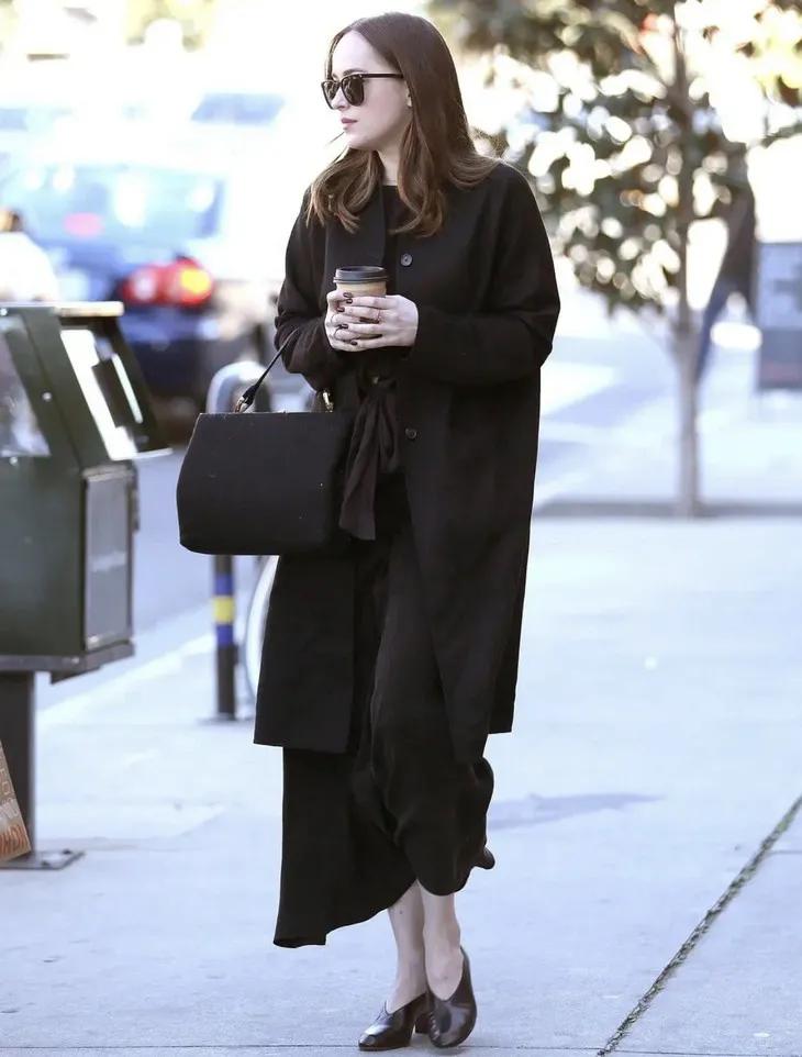 达妹的衣服,达妹节目